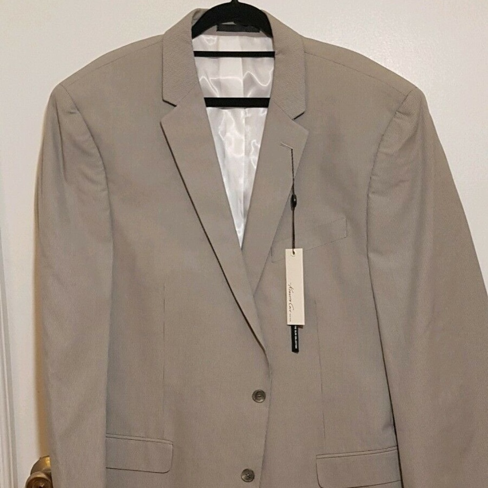 New Mens Kenneth cole two botton size Blazer 44L